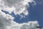 sky13.JPG (28400 bytes)